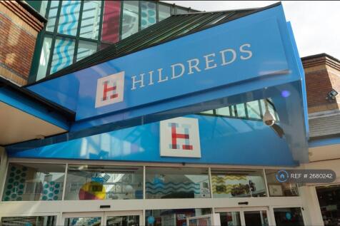 Hildreds Shopping Centre 5 Minute Walk