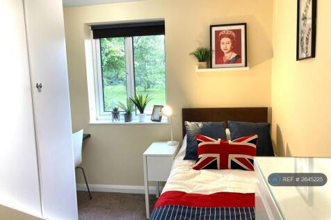 Your Single Room On 1st Floor