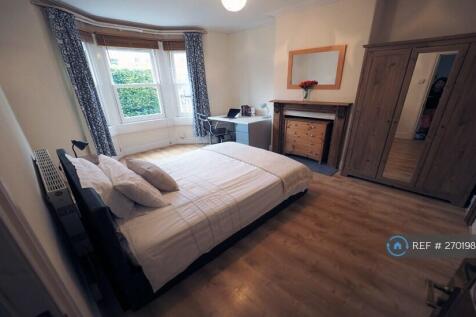 Bedroom 4 - Double Bed