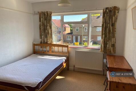 Bedroom 1 (First Floor)