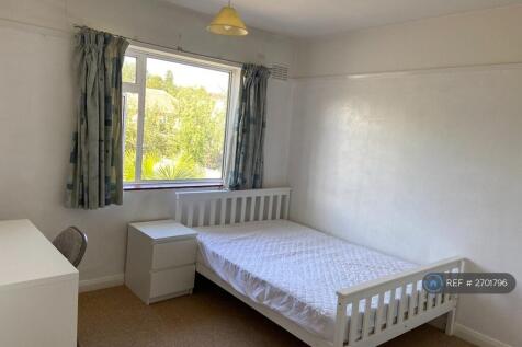 Bedroom 2 (First Floor)