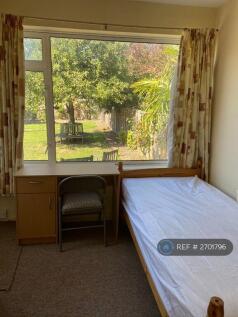 Bedroom 5 (Ground Floor)