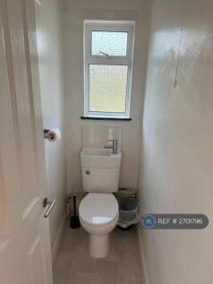 Main Toilet (First Floor)