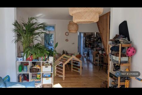 Living Room: Nice Plants Not Included, Sorry