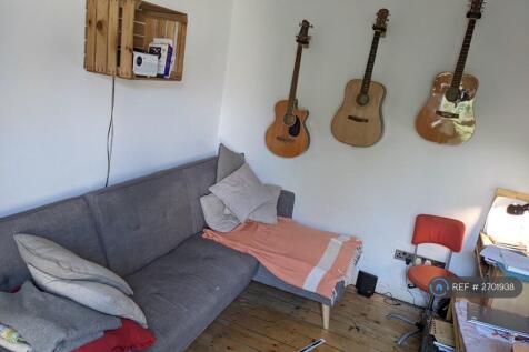 2nd Bedroom: Used As Office And Home Cinema