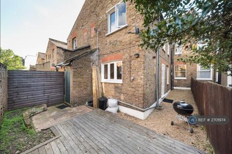 Rear Garden (Deck Area Owned By Upstairs Flat)