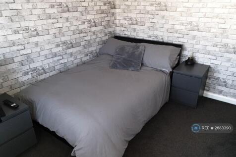 Room One With Fitted Wardrobes 