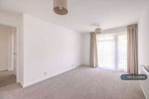 Master Bedroom1 No Furniture