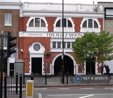 Half Moon - Local Pub