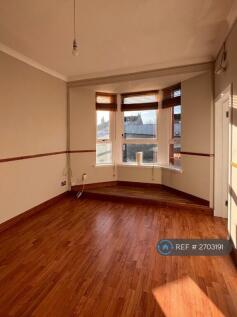 Living Room Bay Windows