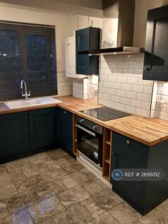 Oven &amp; Hob With Chimney Extractor