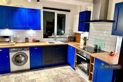 Spacious Work Surfaces &amp; Storage