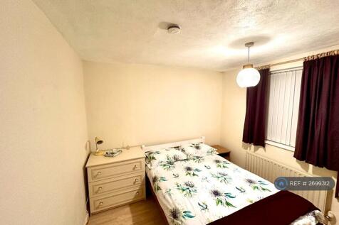 Blinds &amp; Lined Curtains 2nd b/Room