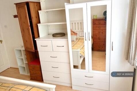 Storage In Largest b/Room