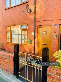 Front Gate &amp; Path, Courtesy Light