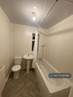 Bathroom/Shower Room