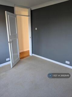 Downstairs Reception / Bedroom