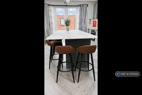 Kitchen/Diner Section