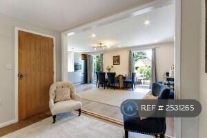 Dual Aspect Sitting Room 