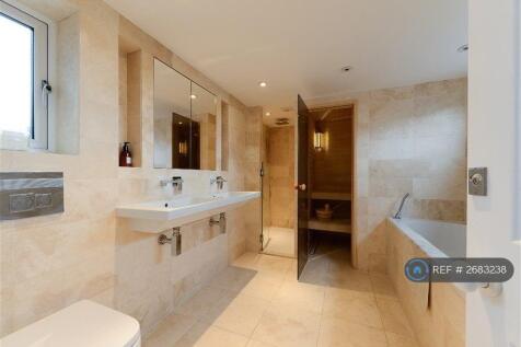 Bathroom 1 With Sauna