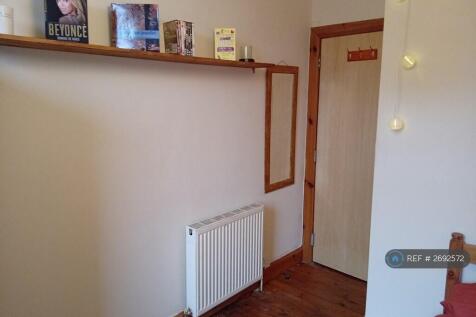 Double Bed And Hall Door Closed