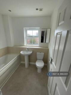 Second Floor Family Bathroom