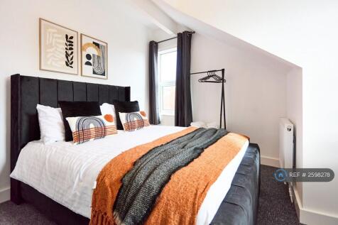 Double Bedroom 2nd Floor 