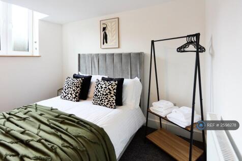 Double Bedroom Basement