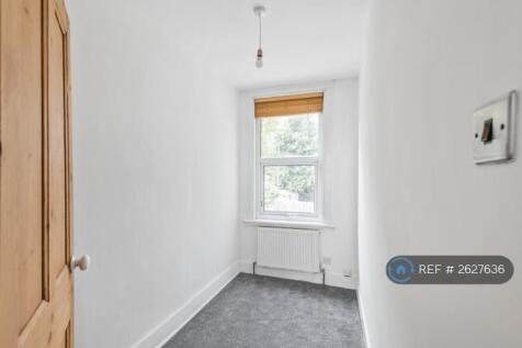 Home Office/Single Bedroom