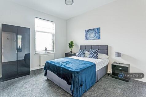 Room 3 En-Suite - Available