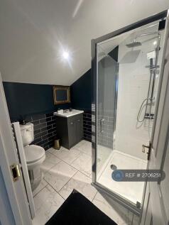 Master Bedroom En-Suite