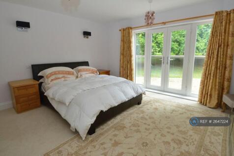 Main House Bedroom 2