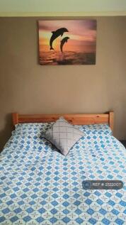 Bright, Spacious Double Room