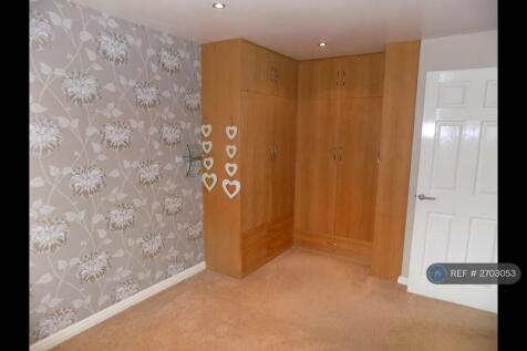 Master Bedroom Built In Robes