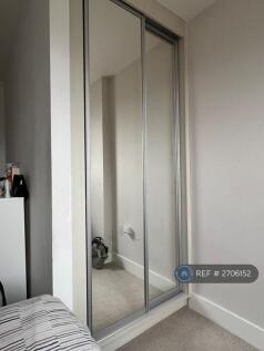 Ground Floor Bedroom Wardrobe