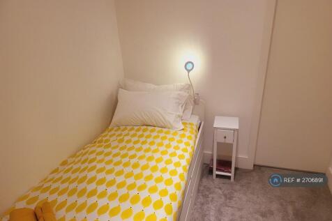 2 Bedroom Brompton Road