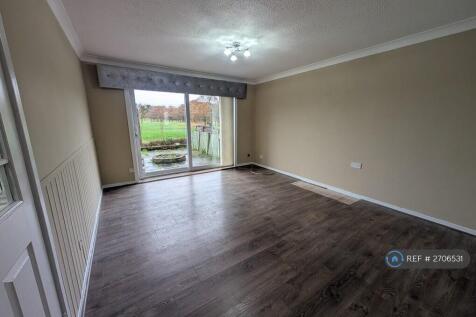 Living Room (Photo 1)