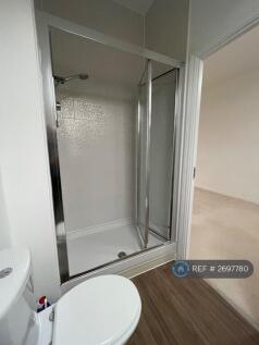 En-Suite Shower 