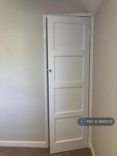 Fitted Cupboard, Bedroom 1