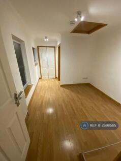 Bedroom/Wardrobe View 