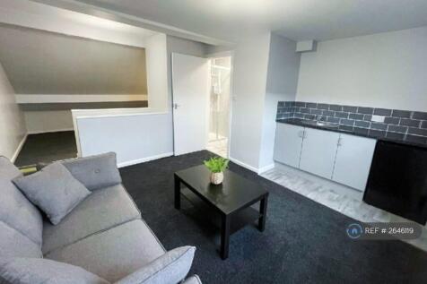 Own Lounge/Kitchenette