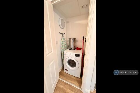 Storage With Washing Machine 