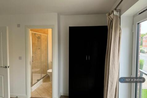 First Floor - Bedroom 1 With Ensuite