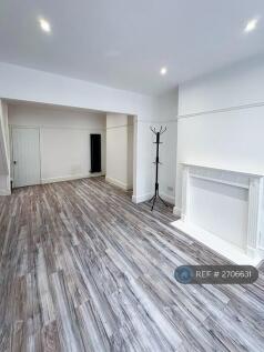 Open Plan Living / Dining Room 