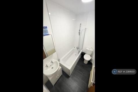 First Floor Bathroom