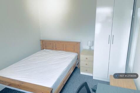 Large Double Ensuite Room