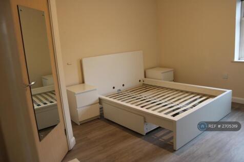 Bedroom 1 With Ensuite