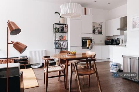 Living Room (Downstairs)