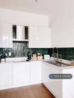 Kitchen (Downstairs)