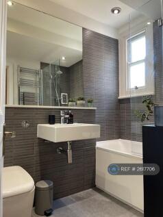 Bathroom &amp; Shower 